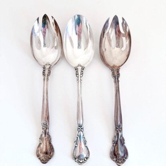 GORHAM STERLING SILVER CHANTILLY SLOTTED SERVING SPOON 8.5" LONG SET OF 3 - Picture 1 of 7